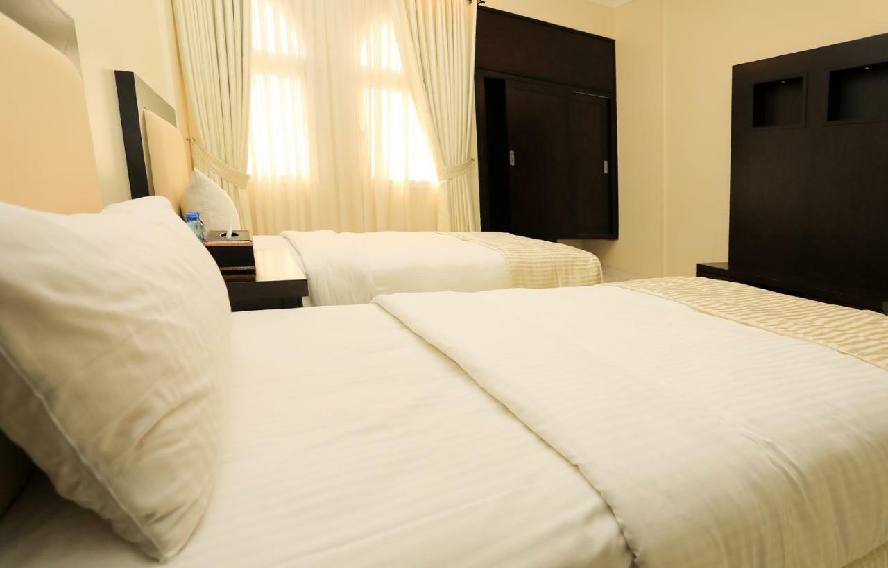 Remas Hotel Suites - Al Khoudh, Seeb, Muscat Εξωτερικό φωτογραφία